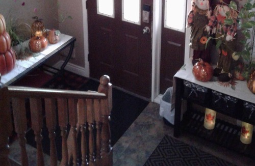 Northwest Edmonton Bed & Breakfast | You're Always Home - Executive Room - Queen Bed/Continental Breakfast