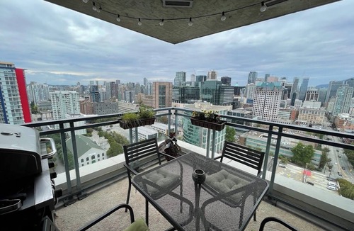 Crosstown Condo | You're in the heart of the action for entertainment and office!