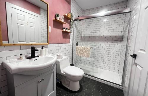 Downtown Apartment | Your Cozy Harbor at Ports on Portland, Apt #1