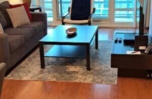 Yonge-Eglinton House | Your Home Away from Home in Midtown Toronto