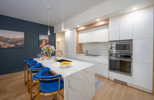 Drumheller Apartment | Your luxury vacation begins here!