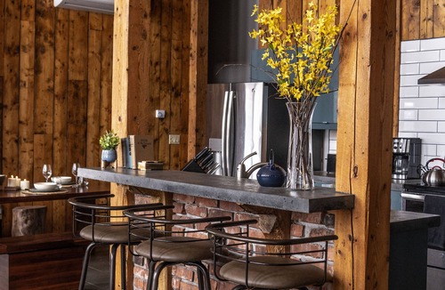 New Glasgow House | Your One-Of-A-Kind Experience on PEI. Near golf, beaches & restaurants!