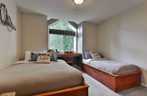 Port Alberni Hotel | Your Private Resort Awaits! Come make memories no matter what the season.