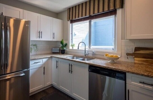 Regional District of Nanaimo Condo | Your vacation memories will be more affordable on Canada's gem Vancouver Island.