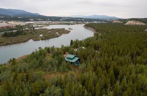 Whitehorse Bed & Breakfast | Yukon River Farm