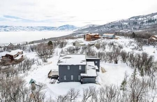 Eden House | Zen Mountain Home, 4 Bedrooms, 3.5 bath, Hot Tub, Pet Friendly