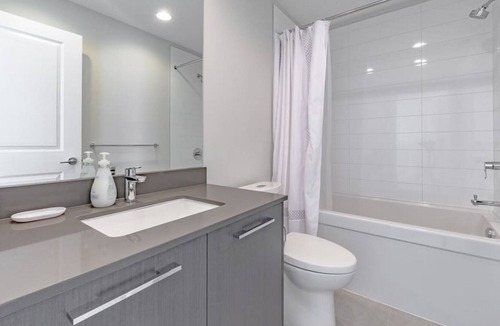 Richmond City Centre Apartment | Zodiac Palace Richmond 2BD+2BATH penthouse high ceiling #4