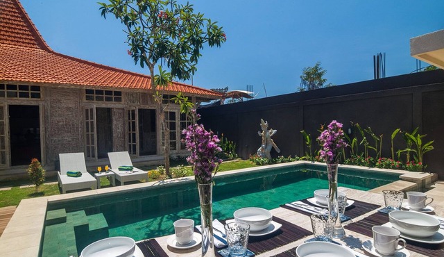 1BR Private villa at Central Seminyak
