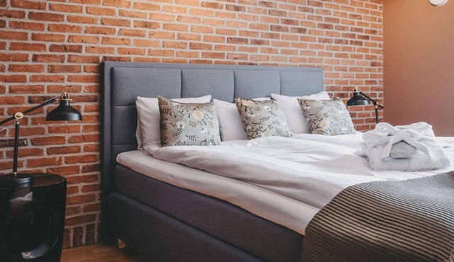 4-Star Room with Free Breakfast and Spa Bath