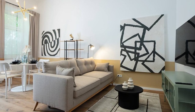 46 m2 central bright apartment with a balcony