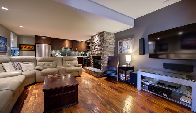 5-star Okanagan Getaway Pet Friendly, Privacy