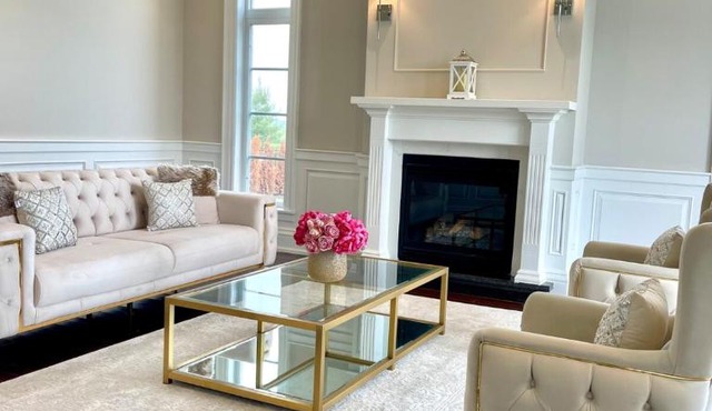 7000sqft Mansion, 6 Bed, 1 Acre, Pool, 12 parking