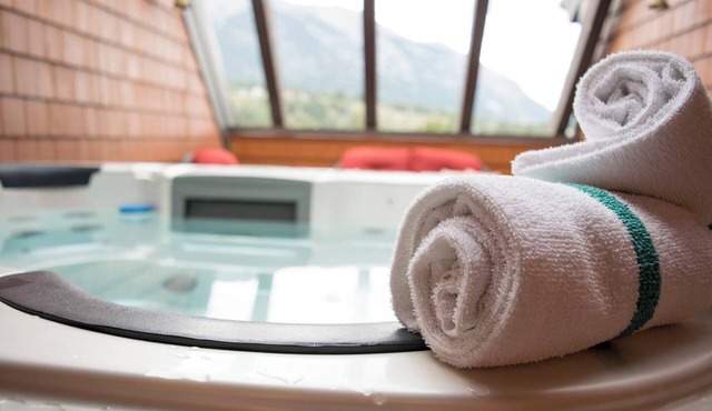 Amazing Penthouse-Private Hot Tub #2 of 5 - 410
