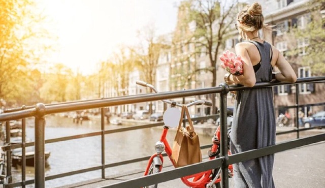 Amsterdam House with free Parking-minutes to NDSM