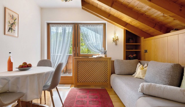 Apartment 'Mayr Fünf' with Mountain View, Balcony and Wi-Fi