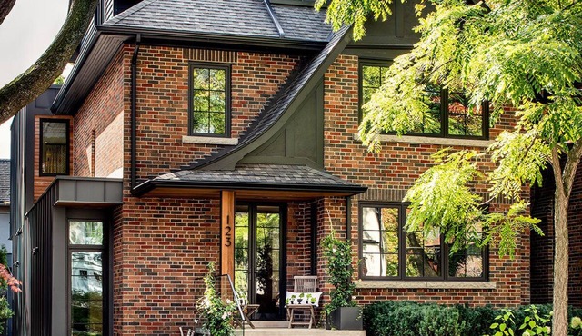 Award-winning 4 Bedroom Residence in mid-town