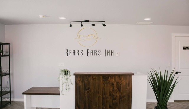 Bears Ears Inn