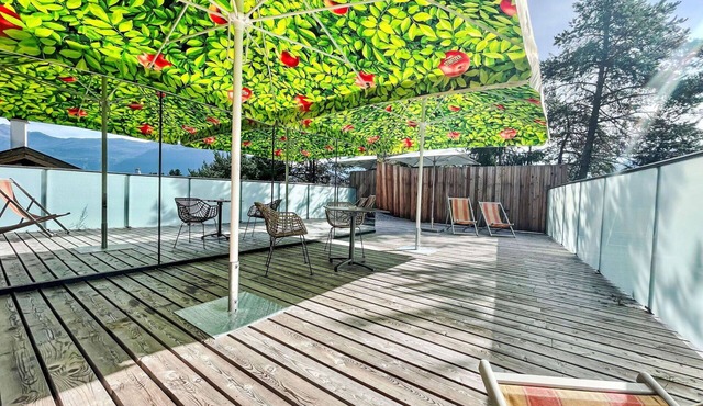 Beautiful private villa for 2 guests with A/C, WIFI, TV and pets allowed
