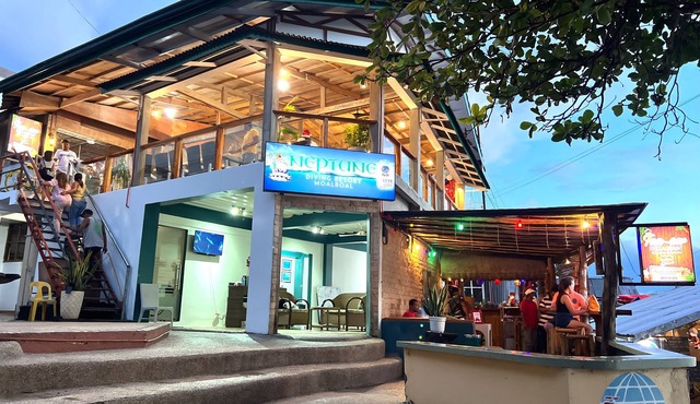 Beautiful, spacious, resort on the beach front.