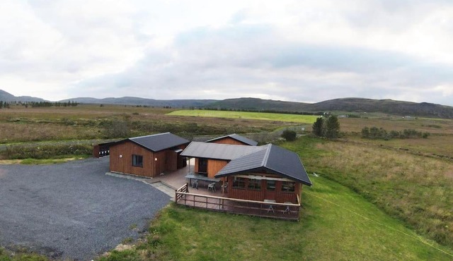 Bildsfell's riverfront cabins