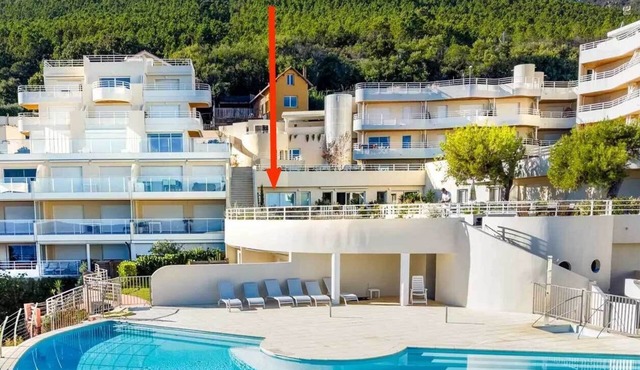 Côte d'Azur, Cannes, Saint-Raphaël, direct sea, swimming pool, garden, Cap Neree