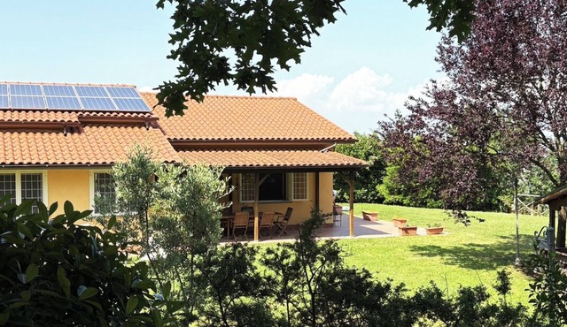 Casale del Sole in the hills of Trevignano: pool and nature 5 min. from the Lake!