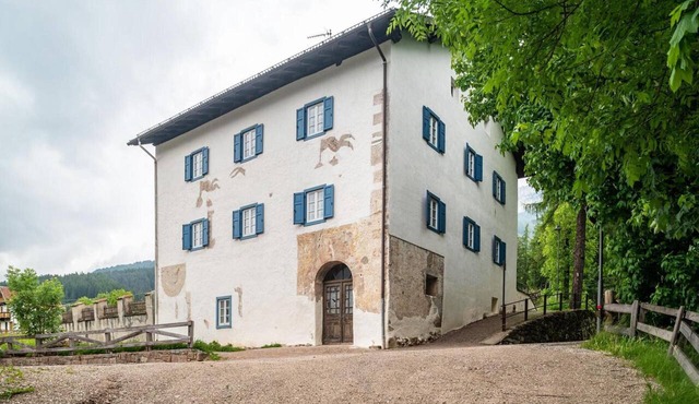 Castle 'Historic Chateau Soldà Dolomites' with Mountain View, Private Garden and Wi-Fi