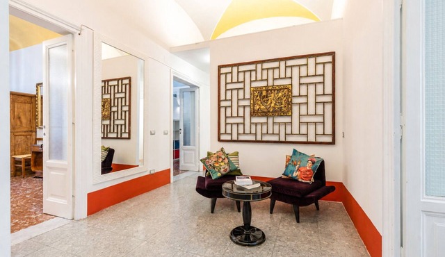 Central Rome | 3BR · 3BA Visconti Spacious Apartment