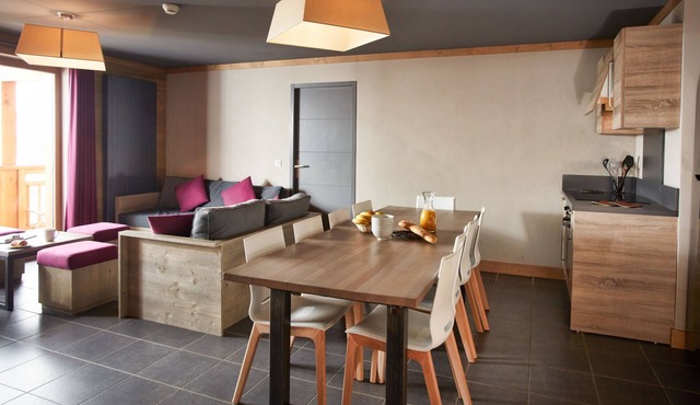 CGH Rés&Spa Chalets du Soleil (C) 4* by Interhome