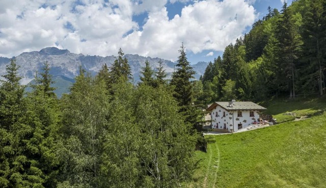 Chalet Chalet Ralon by Interhome