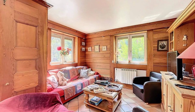 Chalet Les Elves - Alpine chalet in the village, 100m of cable car