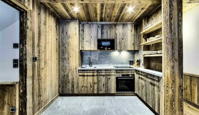 Chalet Les Sources de l'Isère - Chalet 8 Rooms 14 People