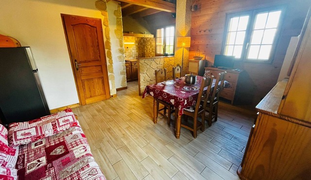 Charming chalet for 3 near St-Nicolas & St-Gervais