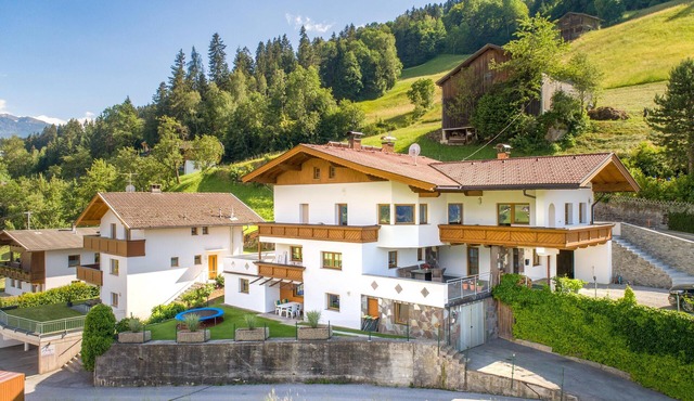 Charming holiday home near the ski resort