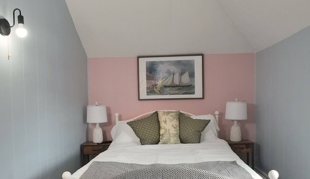Chic & Sunny 1BR Hideaway - Apt 1