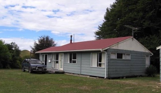 Comfortable house for your Tongariro National Park holiday.