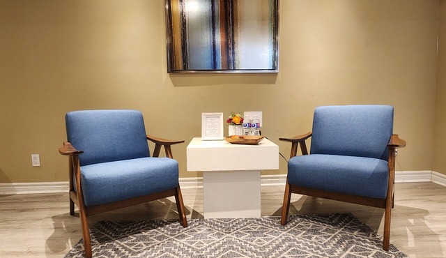 Cozy & Spacious 1 Bedroom Basement Suite