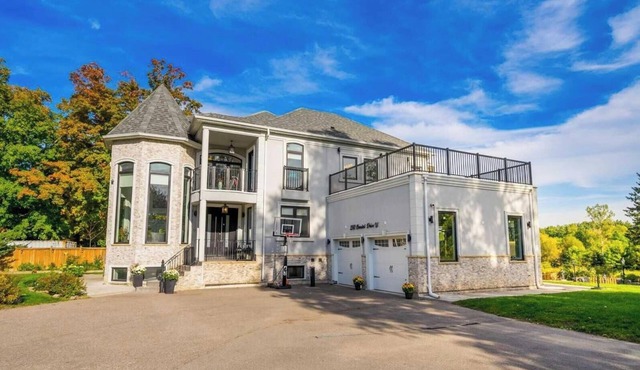 Getaway for Weddings, Gatherings & Group Stays- Perfect Place for Celebration