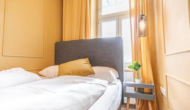 Group-Friendly 4BR | Close to Westbahnhof