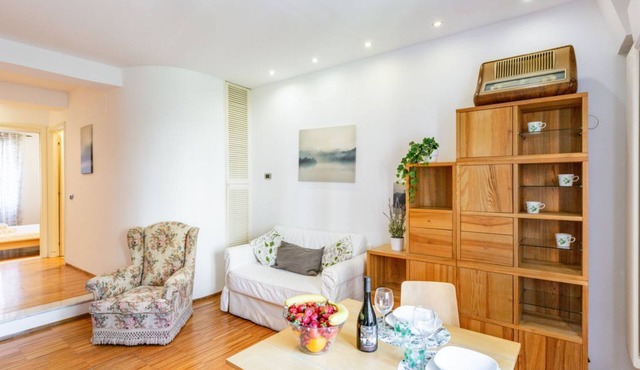 GuestHost - Ponte Solferino Bright & Cozy APT