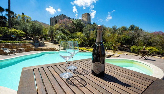 Historic residence Villa Fontana private pool & botanic garden