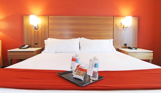 Holiday Inn Express & Suites Calgary NW - University Area by IHG