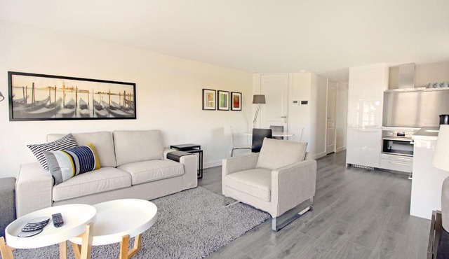 Huge 3 bedroom apartment in Jordaan near CS