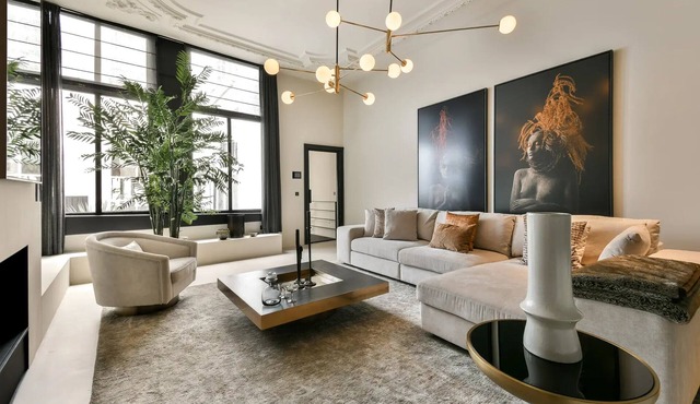 Iconic Luxurious Canal House in Famous Amsterdam Canal District | Boutique Stay!