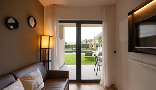 Apartment 'Weingut Gasshof Apt Mathias' with Mountain View, Pool and Sauna