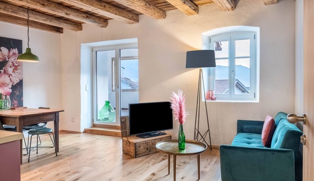 Apartment "Eichhof Thymian" with Private Covered Terrace, Shared Garden & Wi-Fi