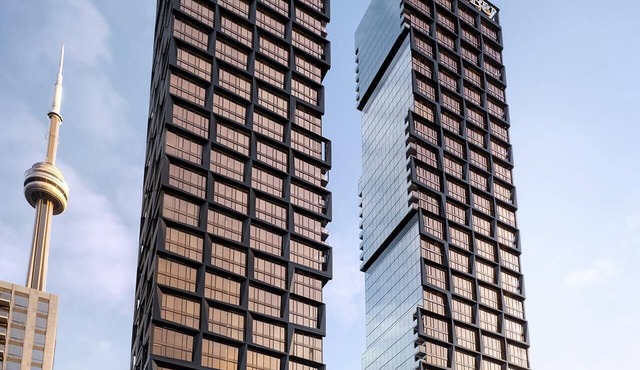 Luxury Downtown Condo, Steps to CN Tower