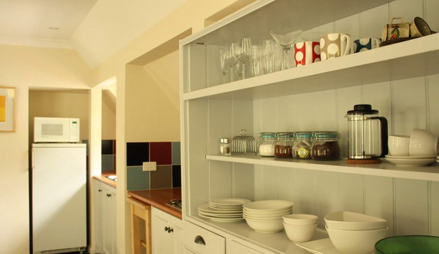 Merrimeet Cottages