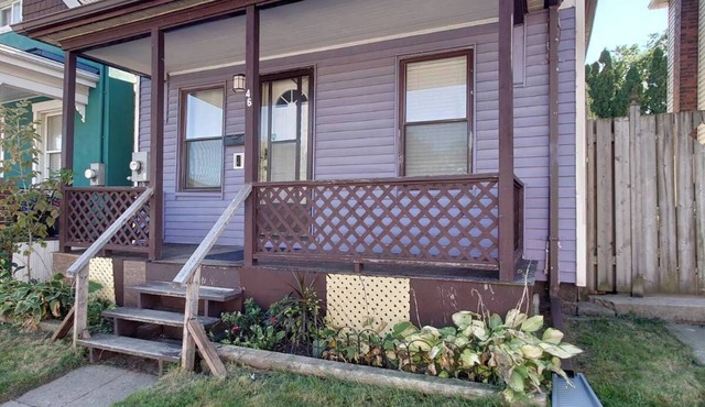 Mid-term stay 3BR Furnished House(monthly rental)