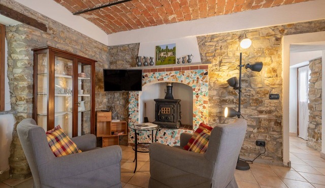 Nice apartment for 2 people with WIFI, pool and TV